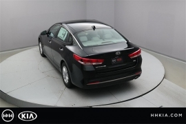 New 2018  Kia Optima 4d Sedan LX at Promax Motors near Davenport, IA