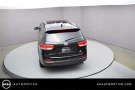 New 2018  Kia Sorento 4d SUV FWD LX at Promax Motors near Davenport, IA