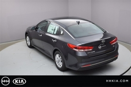 New 2018  Kia Optima 4d Sedan LX at Promax Motors near Davenport, IA