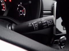 New 2018  Honda CR-V 4d SUV AWD LX at Promax Motors near Davenport, IA