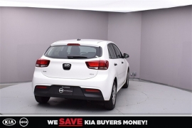 New 2018  Kia Rio 5-Door 5d Hatchback LX 6spd at Promax Motors near Davenport, IA