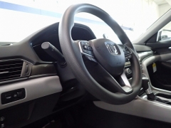 New 2018  Honda Accord Sedan 4d LX 1&period;5L at Promax Motors near Davenport&comma; IA