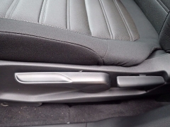 New 2018  Honda CR-V 4d SUV AWD LX at Promax Motors near Davenport, IA