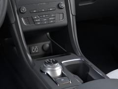 New 2020  Ford Fusion 4d Sedan FWD SE 1.5L EcoBoost at Promax Motors near Davenport, IA