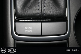 New 2018  Kia Optima 4d Sedan LX at Promax Motors near Davenport, IA