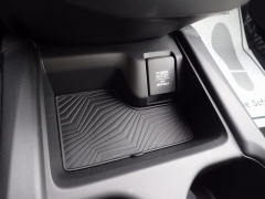 New 2018  Honda CR-V 4d SUV AWD LX at Promax Motors near Davenport, IA