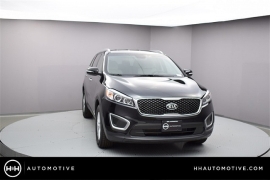 New 2018  Kia Sorento 4d SUV AWD LX at Promax Motors near Davenport, IA