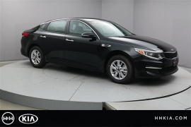 New 2018  Kia Optima 4d Sedan LX at Promax Motors near Davenport, IA