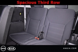 New 2018  Kia Sorento 4d SUV FWD LX at Promax Motors near Davenport, IA