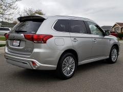 New 2019  Mitsubishi Outlander Plug-In Hybrid 4d SUV AWC GT at Promax Motors near Davenport, IA