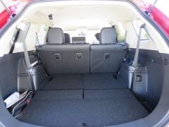 New 2019  Mitsubishi Outlander 4d SUV FWD SE at Promax Motors near Davenport, IA