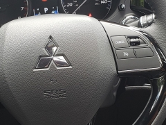 New 2019  Mitsubishi Outlander FWD at Promax Motors near Davenport, IA