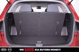 New 2018  Kia Sorento 4d SUV FWD LX at Promax Motors near Davenport, IA