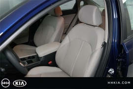 New 2018  Kia Optima 4d Sedan LX at Promax Motors near Davenport, IA