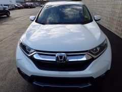New 2018  Honda CR-V 4d SUV AWD EX at Promax Motors near Davenport, IA