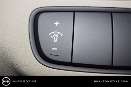 New 2018  Kia Sorento 4d SUV AWD LX at Promax Motors near Davenport, IA