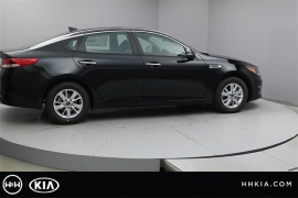 New 2018  Kia Optima 4d Sedan LX at Promax Motors near Davenport, IA