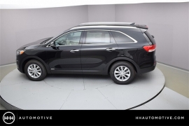 New 2018  Kia Sorento 4d SUV AWD LX at Promax Motors near Davenport, IA