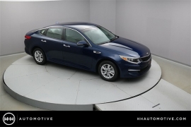 New 2018  Kia Optima 4d Sedan LX at Promax Motors near Davenport, IA