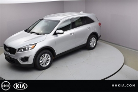 New 2018  Kia Sorento 4d SUV AWD LX at Promax Motors near Davenport, IA