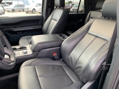 Used 2020 Ford Expedition Max 4d SUV 4WD XLT at Blackhawk Used Cars near Bettendorf, IA