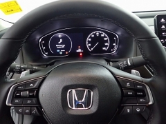 New 2018  Honda Accord Sedan 4d Touring 1&period;5L at Promax Motors near Davenport&comma; IA