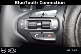 New 2018  Kia Sorento 4d SUV FWD LX at Promax Motors near Davenport, IA