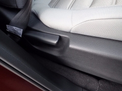 New 2018  Honda CR-V 4d SUV AWD LX at Promax Motors near Davenport, IA