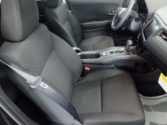 New 2018  Honda HR-V 4d SUV AWD EX at Promax Motors near Davenport, IA