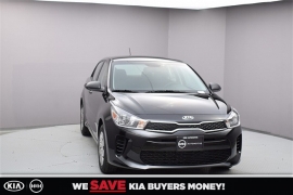 New 2018  Kia Rio 5-Door 5d Hatchback LX Auto at Promax Motors near Davenport, IA