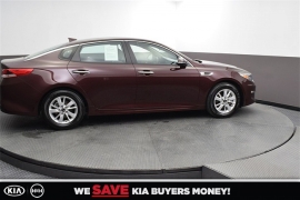 New 2018  Kia Optima 4d Sedan LX at Promax Motors near Davenport, IA