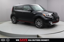 New 2018  Kia Soul 4d Hatchback ! at Promax Motors near Davenport, IA