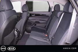 New 2018  Kia Sorento 4d SUV FWD LX at Promax Motors near Davenport, IA