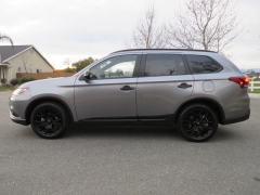New 2019  Mitsubishi Outlander FWD at Promax Motors near Davenport, IA