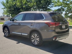 New 2019  Mitsubishi Outlander 4d SUV FWD SEL at Promax Motors near Davenport, IA