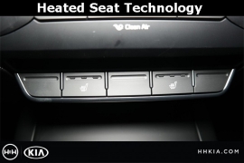 New 2018  Kia Sorento 4d SUV FWD LX at Promax Motors near Davenport, IA