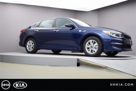 New 2018  Kia Optima 4d Sedan LX at Promax Motors near Davenport, IA