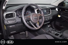 New 2018  Kia Sorento 4d SUV FWD LX at Promax Motors near Davenport, IA