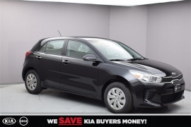 New 2018  Kia Rio 5-Door 5d Hatchback LX Auto at Promax Motors near Davenport, IA