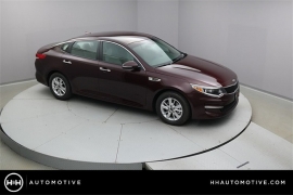 New 2018  Kia Optima 4d Sedan LX at Promax Motors near Davenport, IA