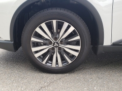 New 2019  Mitsubishi Outlander 4d SUV FWD SEL at Promax Motors near Davenport, IA