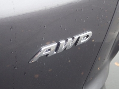 New 2018  Honda CR-V 4d SUV AWD LX at Promax Motors near Davenport, IA