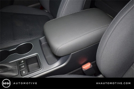 New 2018  Kia Sorento 4d SUV AWD LX at Promax Motors near Davenport, IA