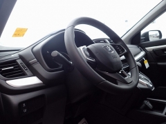 New 2018  Honda CR-V 4d SUV AWD LX at Promax Motors near Davenport, IA