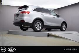 New 2018  Kia Sorento 4d SUV AWD LX at Promax Motors near Davenport, IA