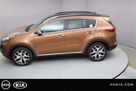 New 2018  Kia Sportage 4d SUV AWD SX at Promax Motors near Davenport, IA