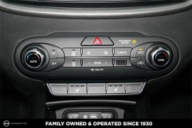 New 2018  Kia Sorento 4d SUV AWD LX at Promax Motors near Davenport, IA