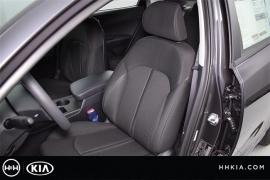 New 2018  Kia Optima 4d Sedan LX at Promax Motors near Davenport, IA