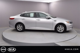 New 2018  Kia Optima 4d Sedan LX at Promax Motors near Davenport, IA
