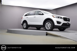 New 2018  Kia Sorento 4d SUV AWD LX at Promax Motors near Davenport, IA